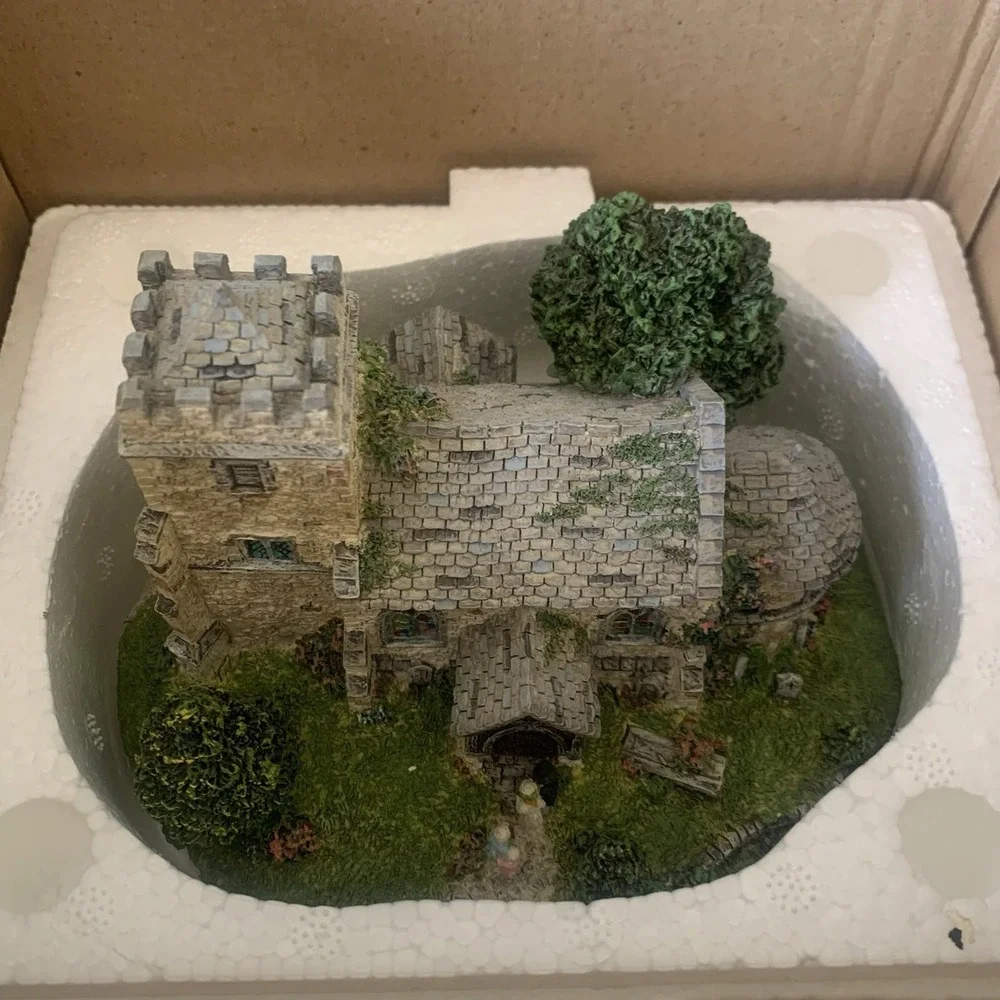 Danbury Mint 1994 The Country Village Collection 